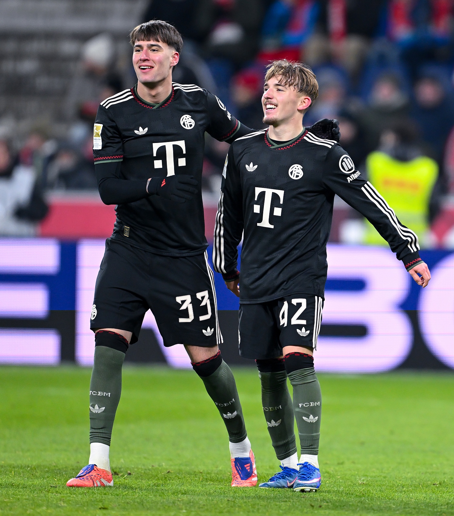 德天空：拜仁已经和哈维·费尔南德斯完成续约，球员可能外租离队