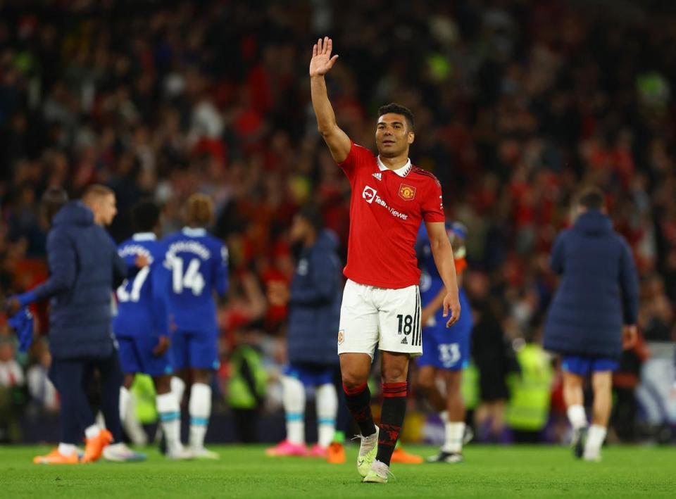 网页版登录-祝好！曼联官宣巴西悍腰赛季后离队 低谷中带来2冠居功甚伟